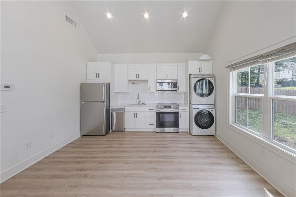 2400 Lowe St Nw #B - Photo 4 of 15