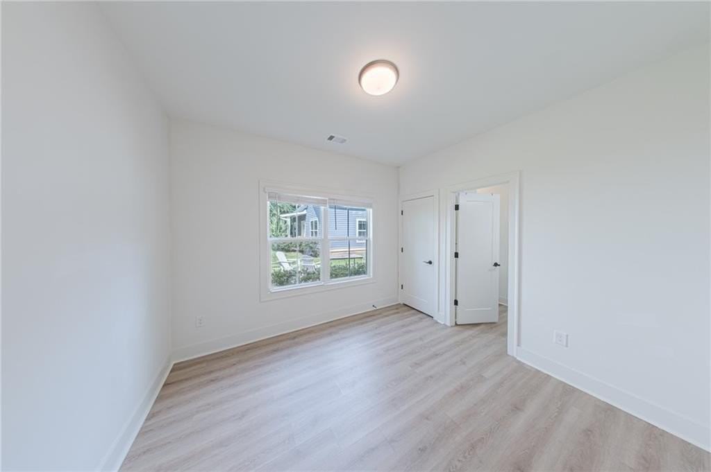 2400 Lowe St Nw #B - Photo 6 of 15