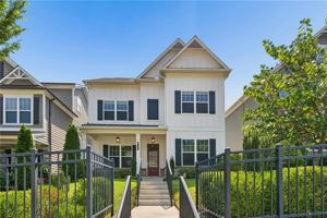 featured image of 1821 Sanford Dr Nw