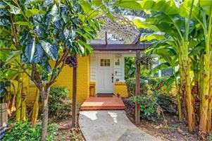 featured image of 844 Deckner Ave Sw