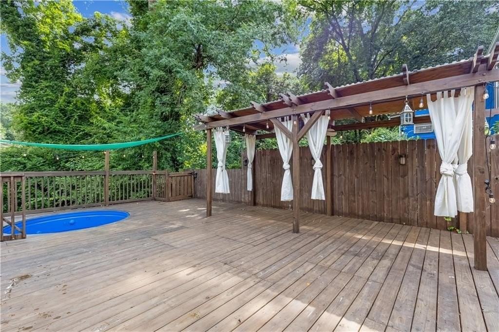 844 Deckner Ave Sw - Photo 2 of 28
