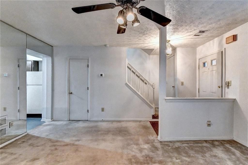 3241 Shadow Walk Ln - Photo 5 of 25