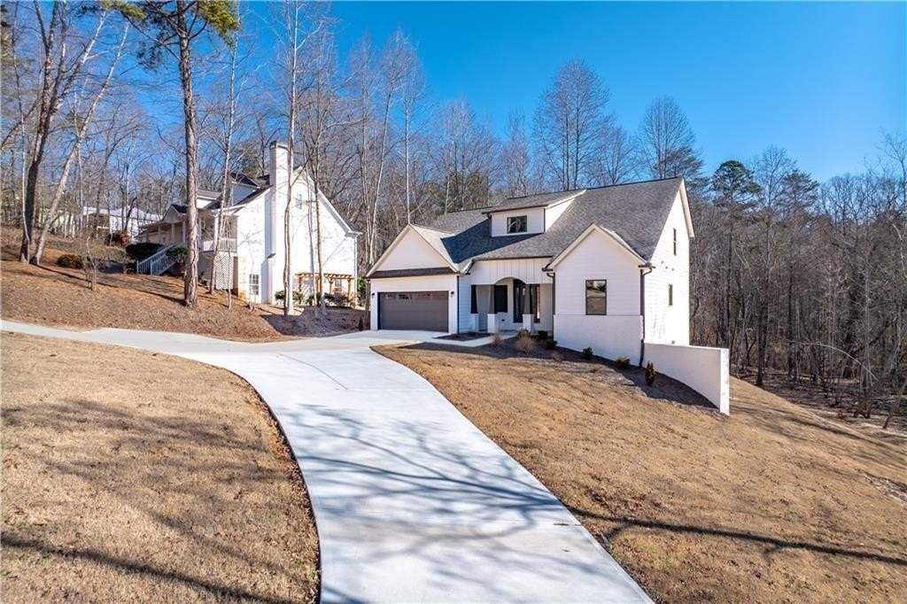 5714 Ridgewater Cir - Photo 2 of 48