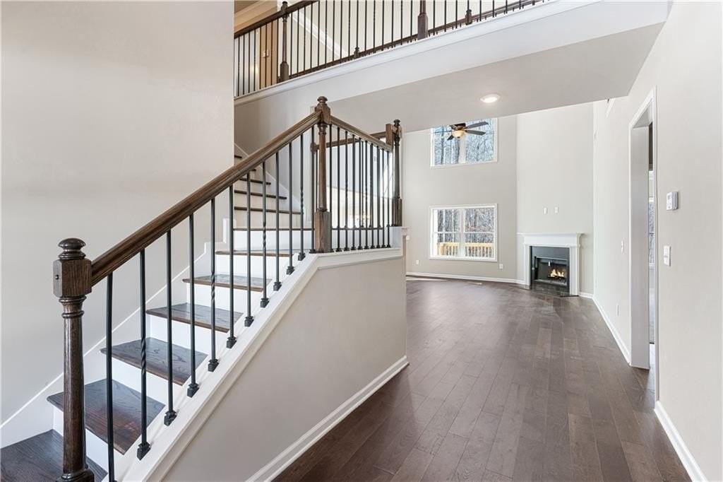 5714 Ridgewater Cir - Photo 4 of 48