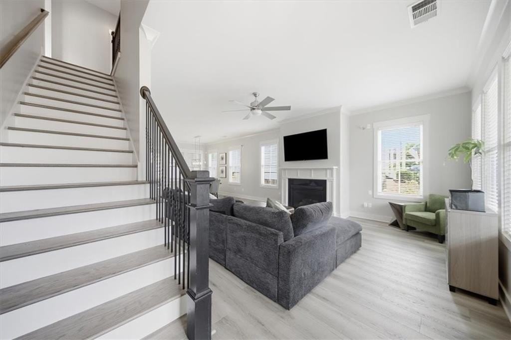 262 Dawson Dr - Photo 6 of 50