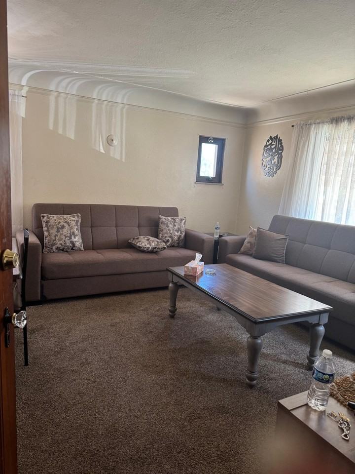 7521 Bingham St #NA - Photo 7 of 15