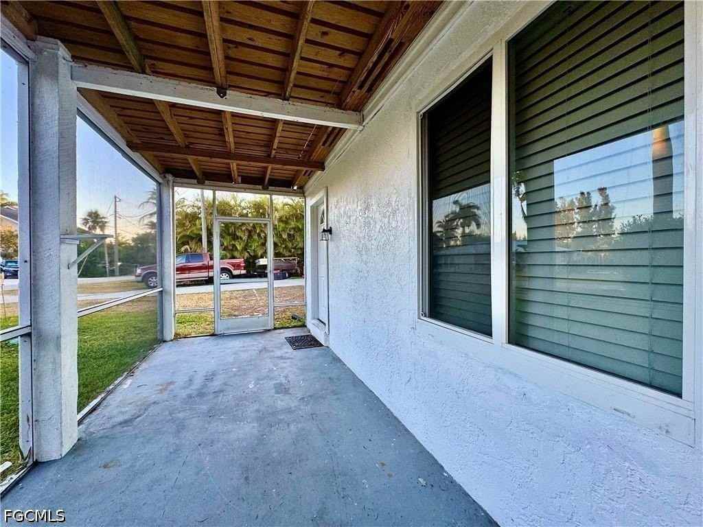 7123 Shannon Blvd - Photo 3 of 31