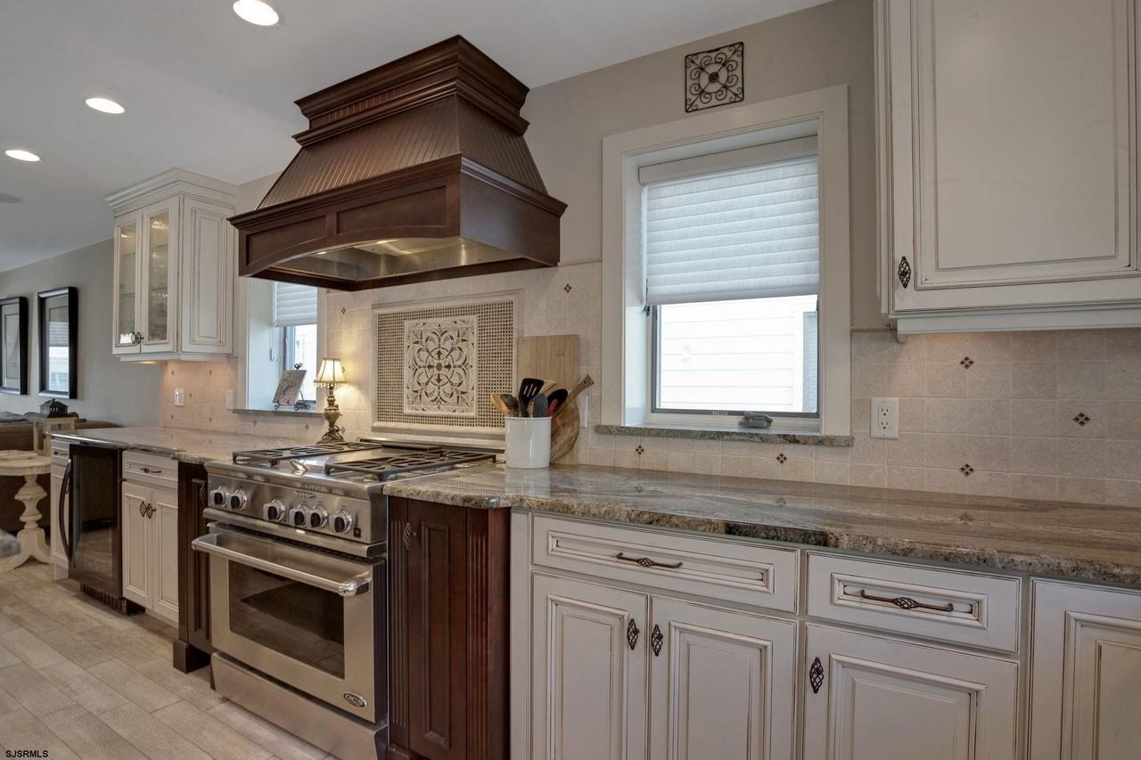 16 N Haverford Ave - Photo 3 of 37