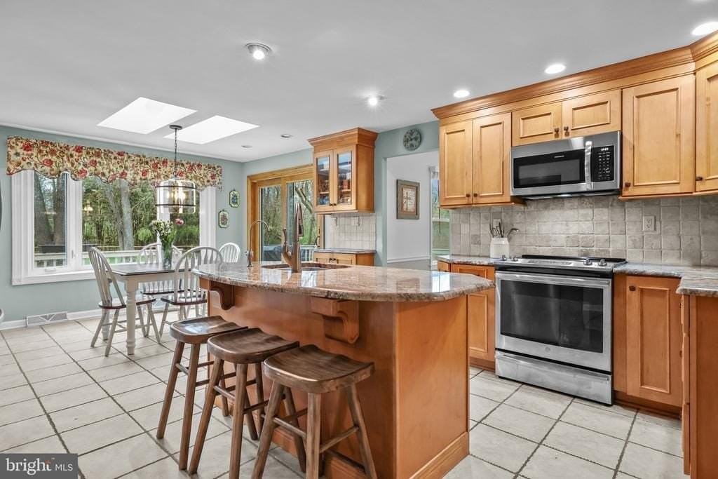 20 Barclay St - Photo 4 of 29