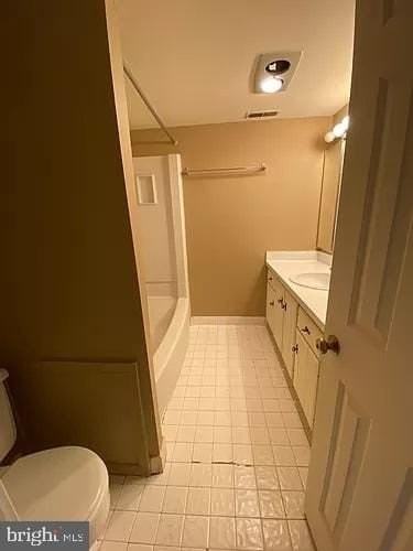 136 South St - Photo 4 of 14