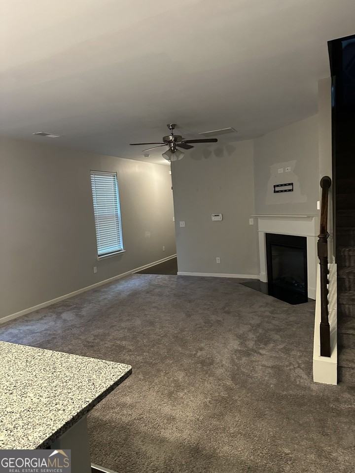 1565 Potomac Ct - Photo 2 of 16