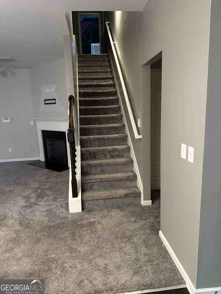 1565 Potomac Ct - Photo 5 of 16