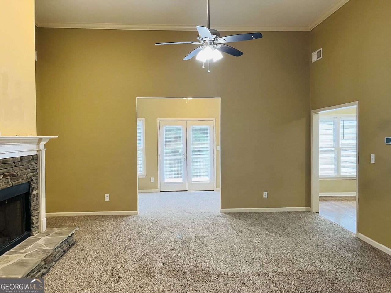 70 Indian Bluff Dr - Photo 5 of 45