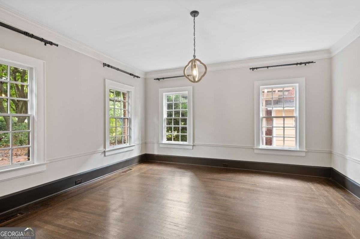 1337 Briarcliff Rd Ne - Photo 4 of 50