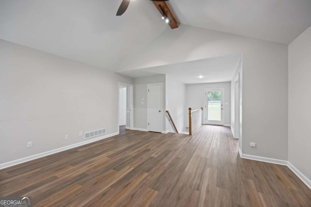 410 Hickory Walk - Photo 6 of 26