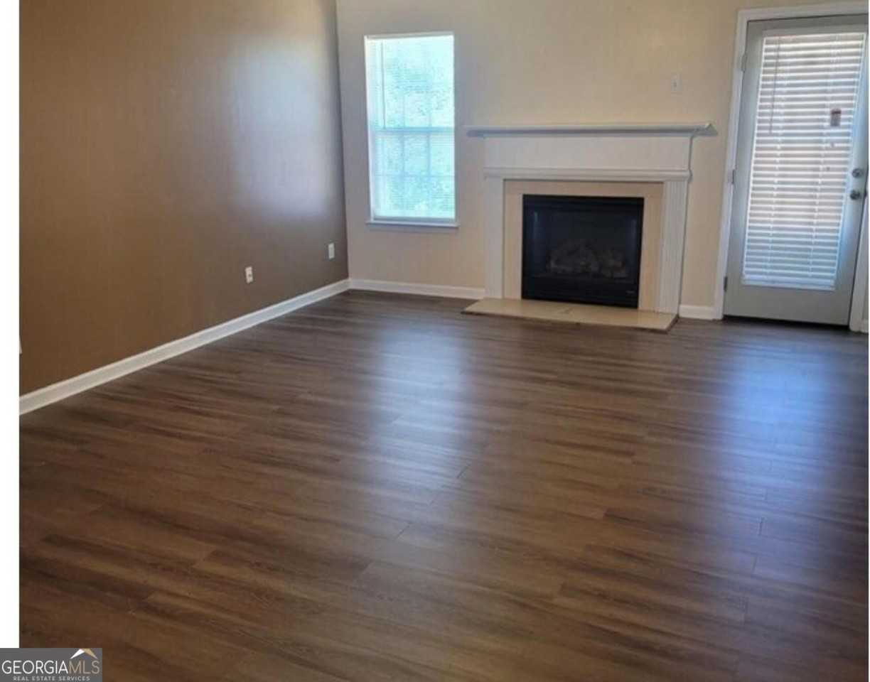 5774 Colonnade Dr - Photo 3 of 9