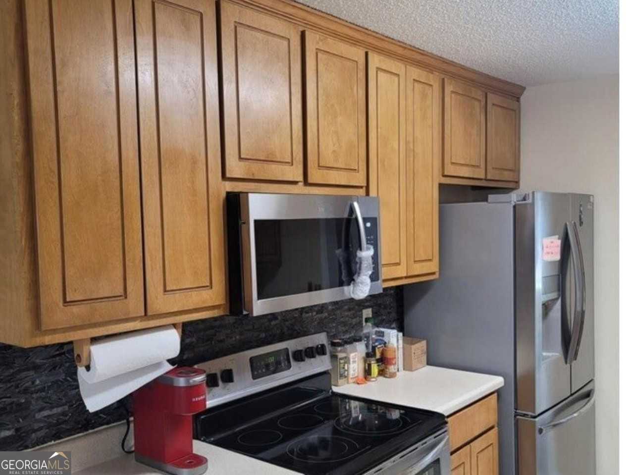5774 Colonnade Dr - Photo 4 of 9