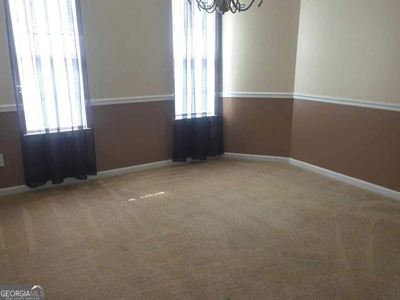 5774 Colonnade Dr - Photo 7 of 9