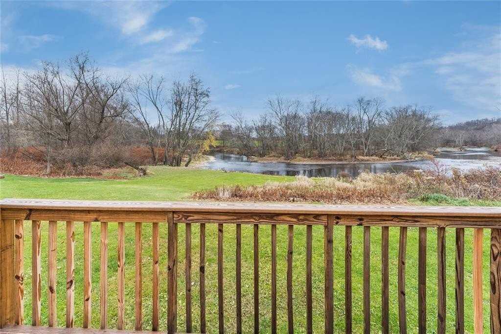 113 Anthony Rd - Photo 2 of 17