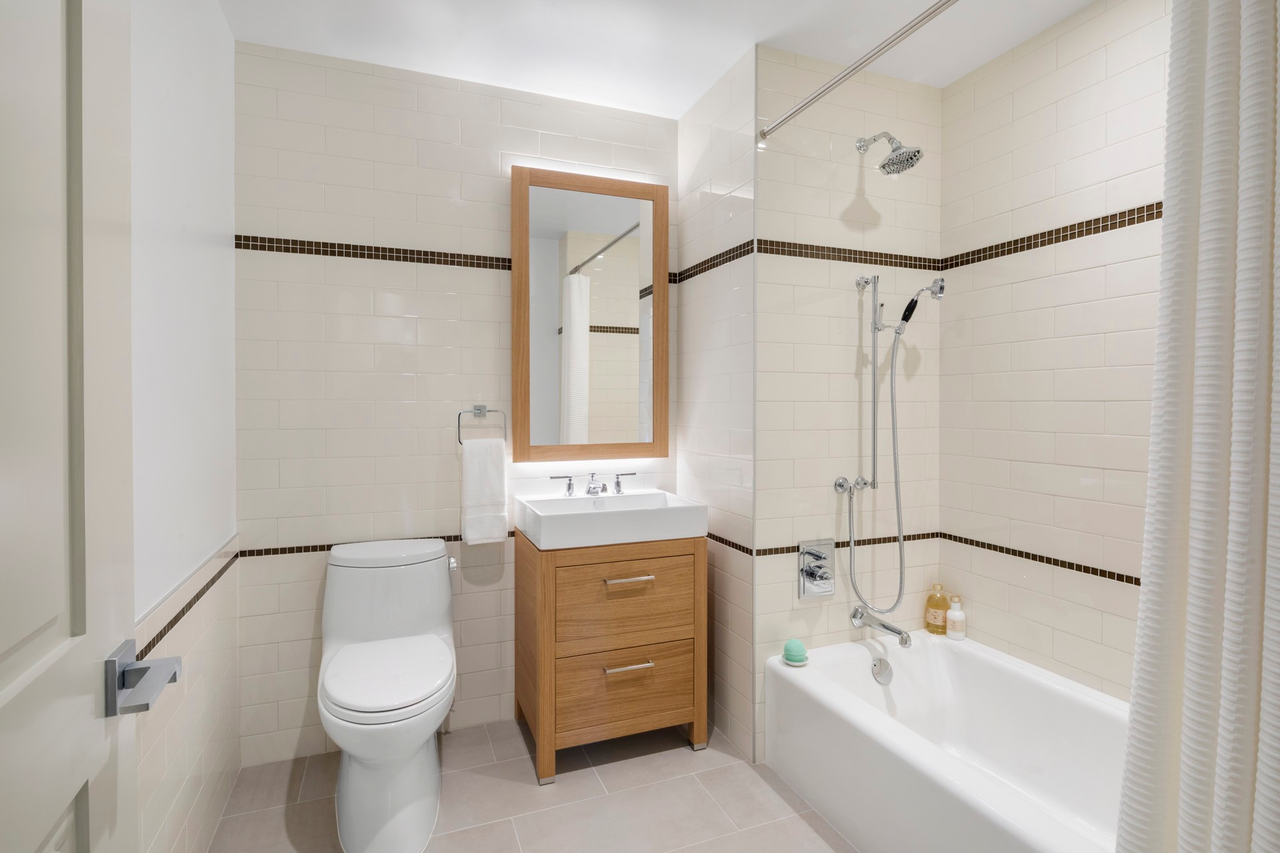 222 West 80th Street #PHA - Photo 6 of 14