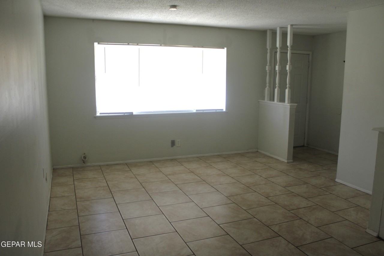 3905 Flory Ave #10 - Photo 7 of 16