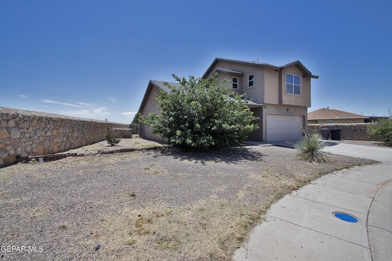7208 Brick Dust St - Photo 6 of 50
