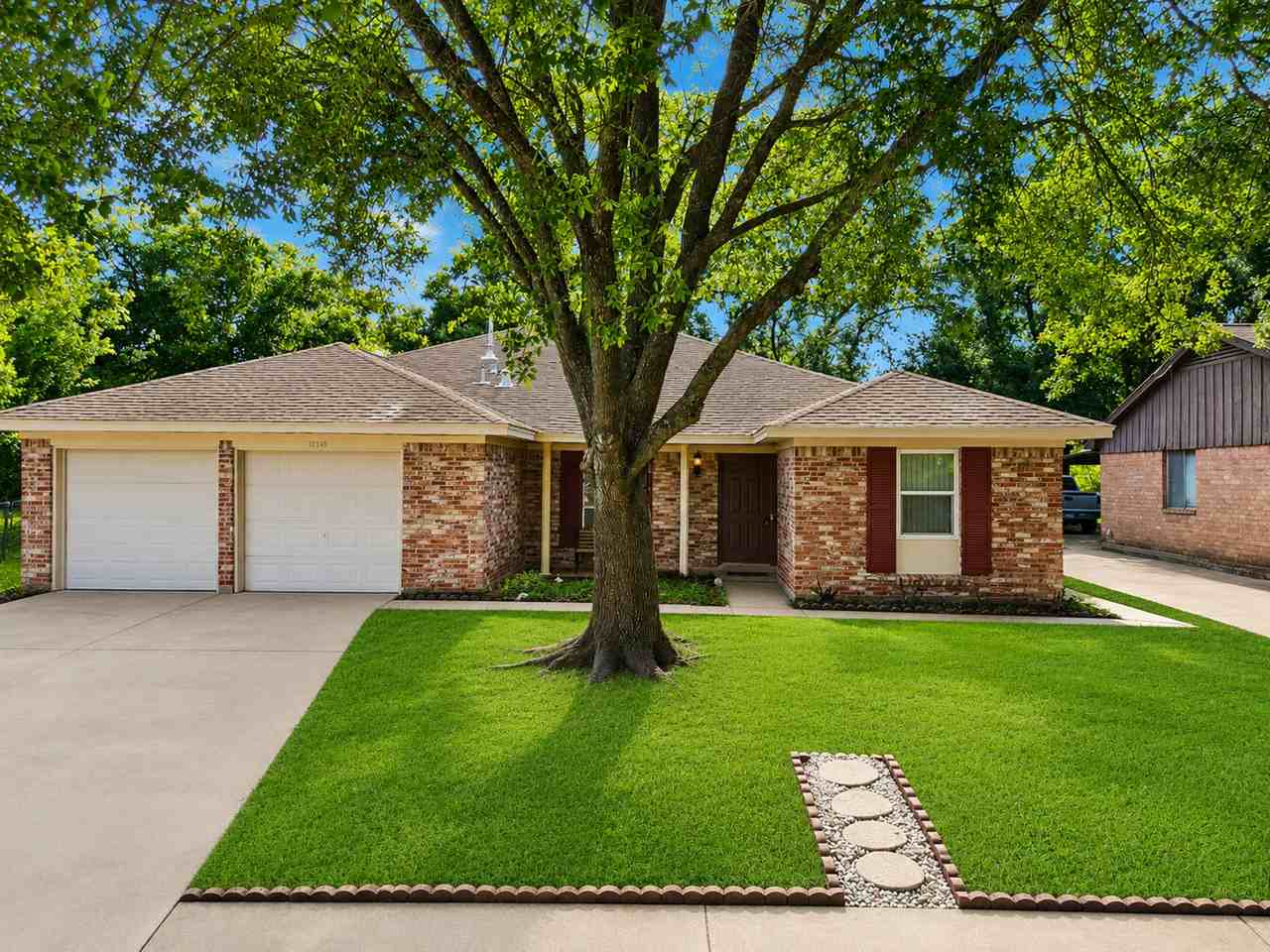 15443 W Willowwind Cir #1 - Photo 3 of 50