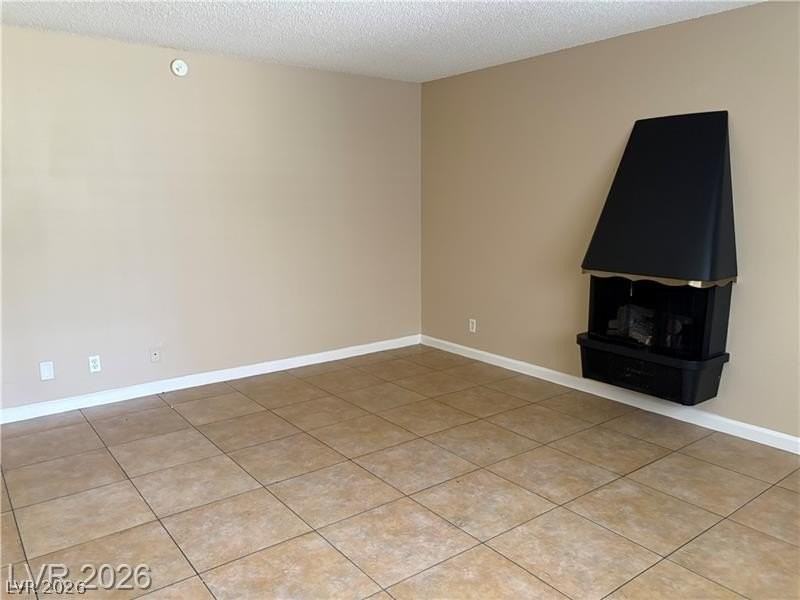 2080 Karen Ave #17 - Photo 5 of 26