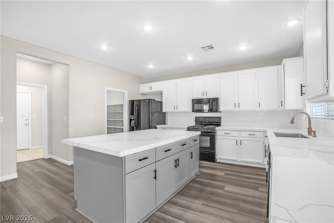 11273 Accademia Ct - Photo 6 of 30