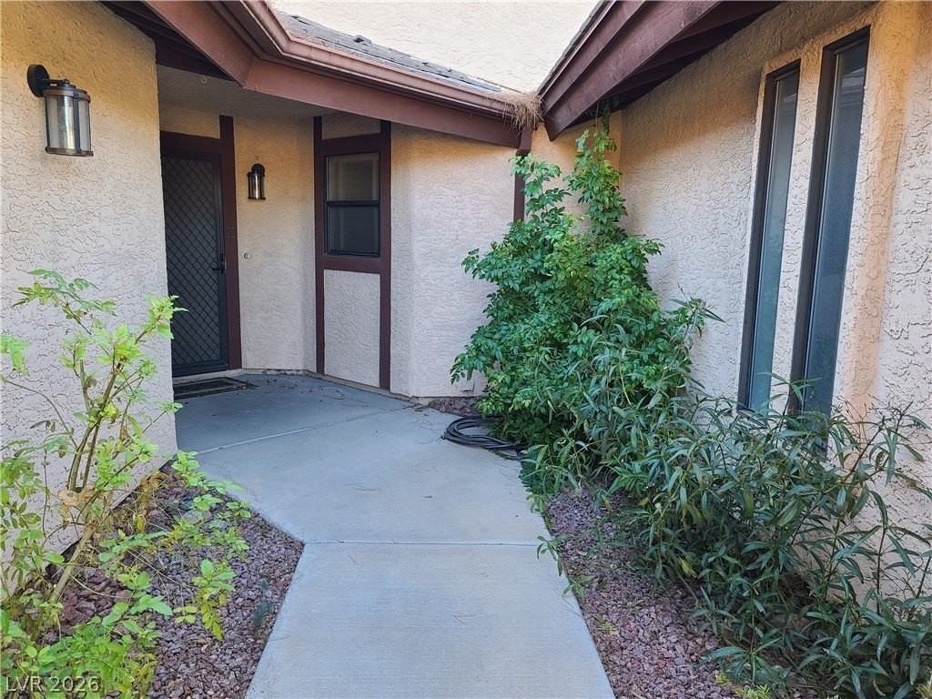 1817 Quarley Pl - Photo 3 of 37