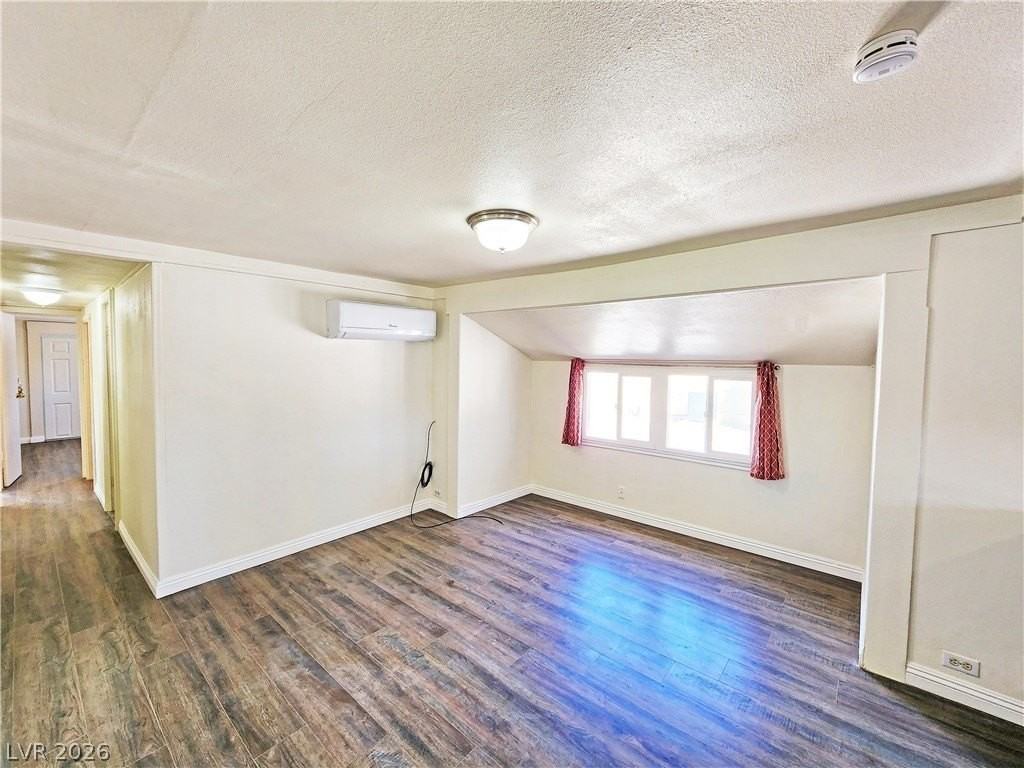 1080 W Windsong Ln #B - Photo 5 of 21