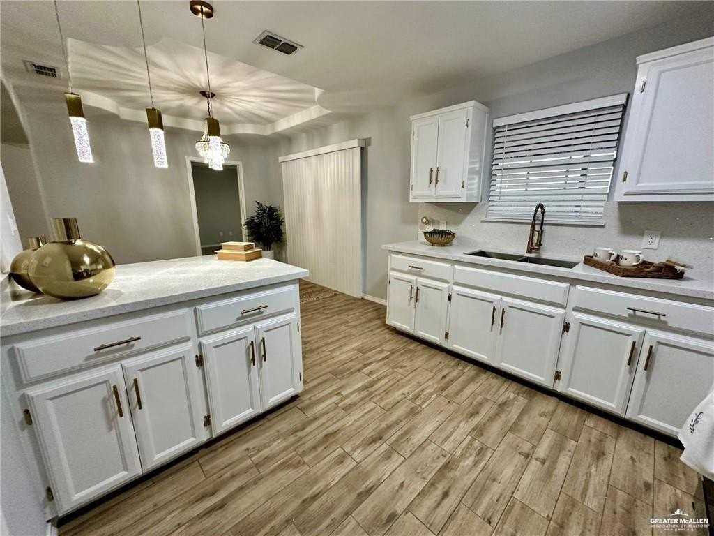 416 Canela Dr - Photo 5 of 12