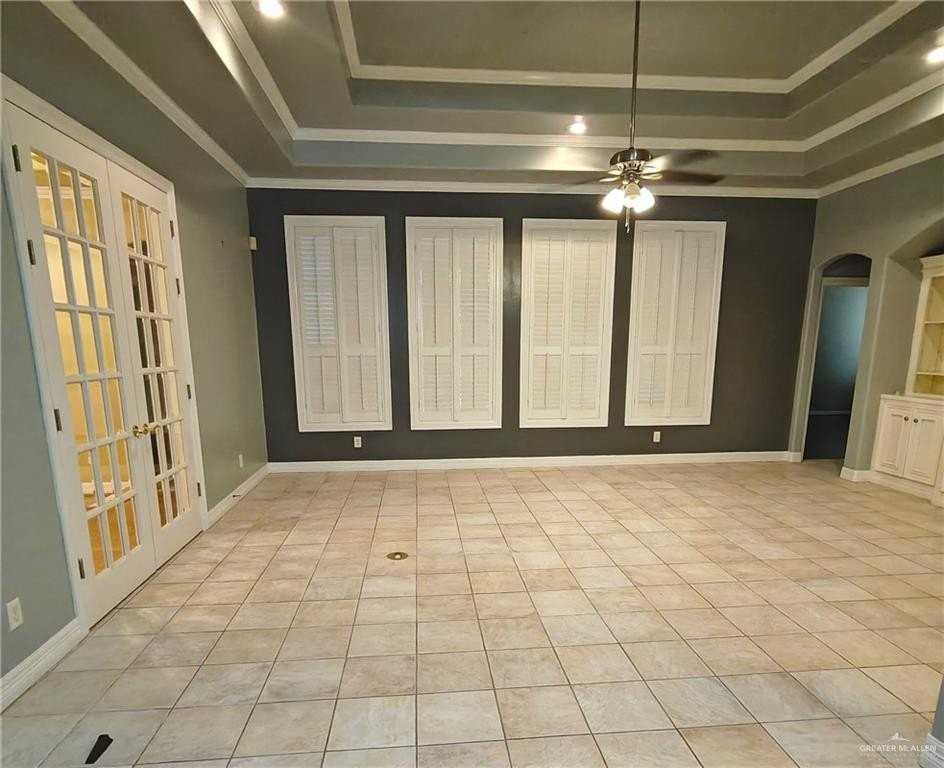 2516 Sequoia Dr - Photo 3 of 23
