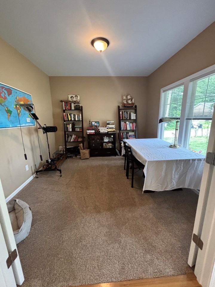 1300 Bobolink Rd - Photo 7 of 18