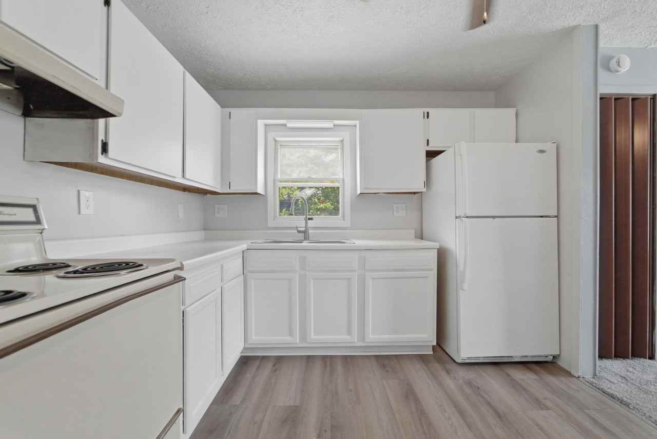 150 Sycamore Ct #154 - Photo 4 of 13