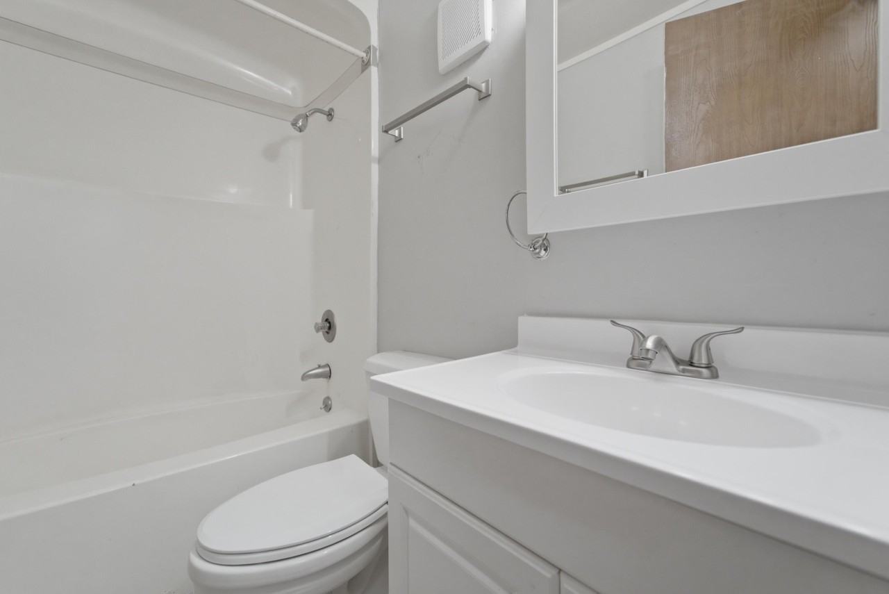 150 Sycamore Ct #154 - Photo 7 of 13