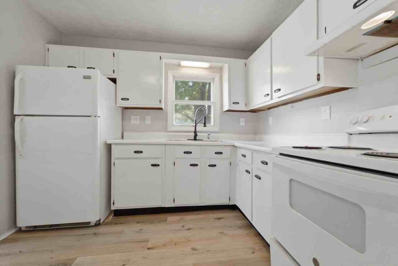 190 Sycamore Ct #191 - Photo 6 of 10