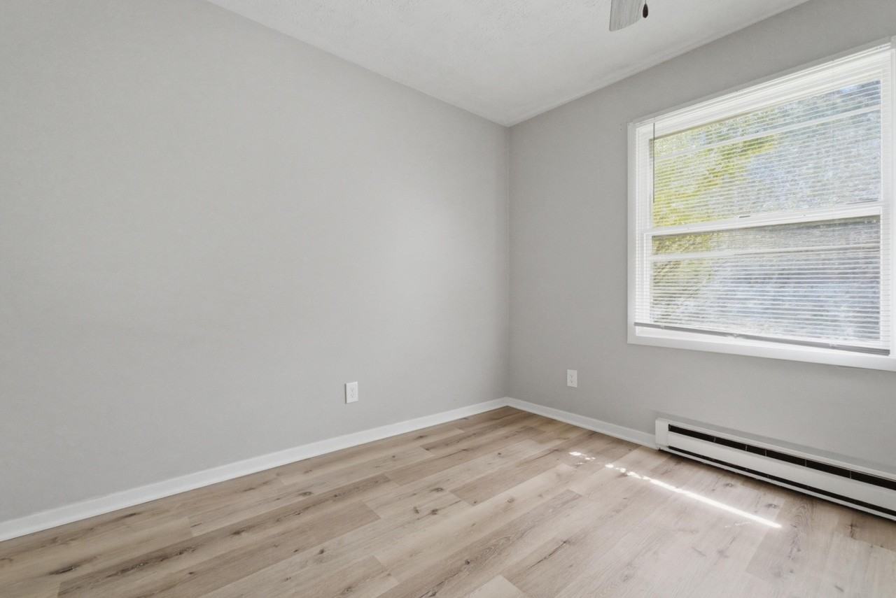 190 Sycamore Ct #191 - Photo 7 of 10