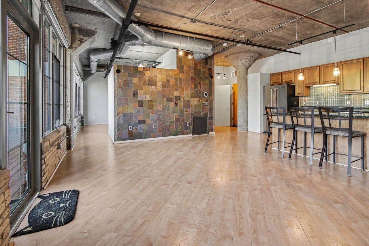 315 2nd St #216 - Photo 4 of 26