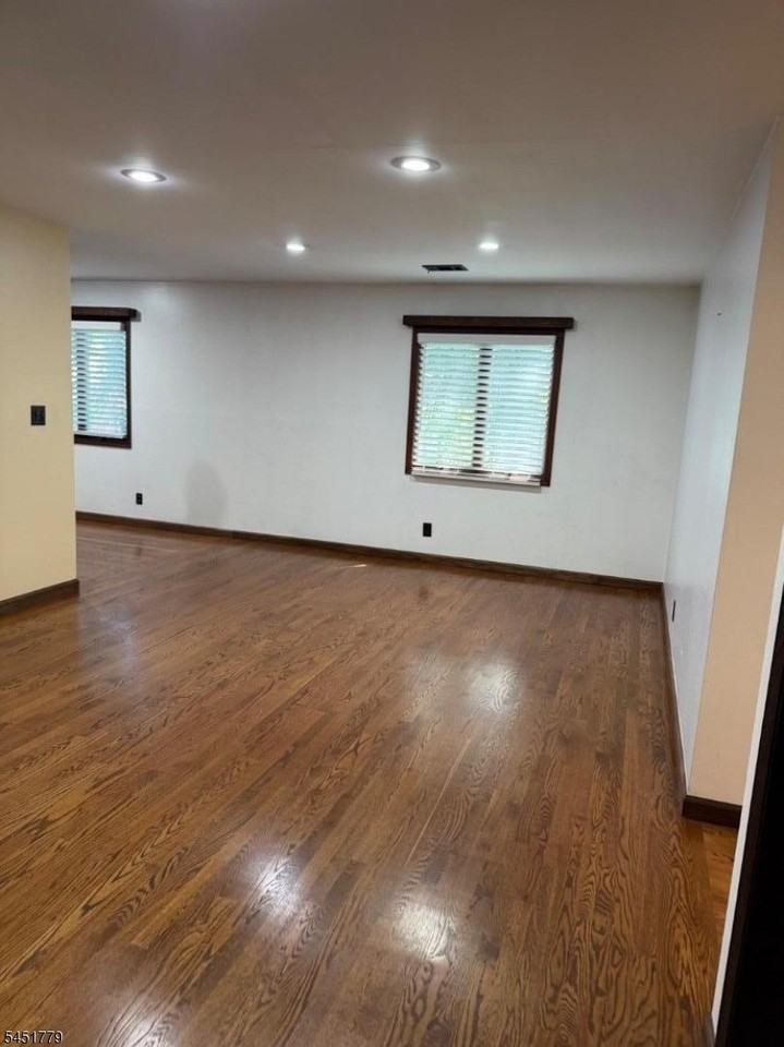 52 Heckel St #102 - Photo 3 of 36