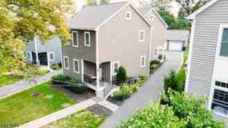 156 Broad St #A - Photo 1 of 1