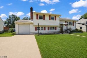 featured image of 18 Deerwood Ave