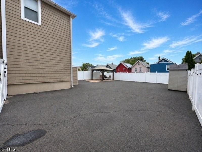 408 Forest St - Photo 5 of 24