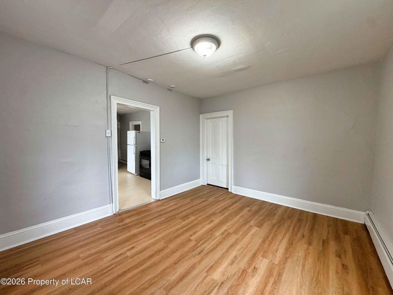 310 Oak St #1 - Photo 6 of 10
