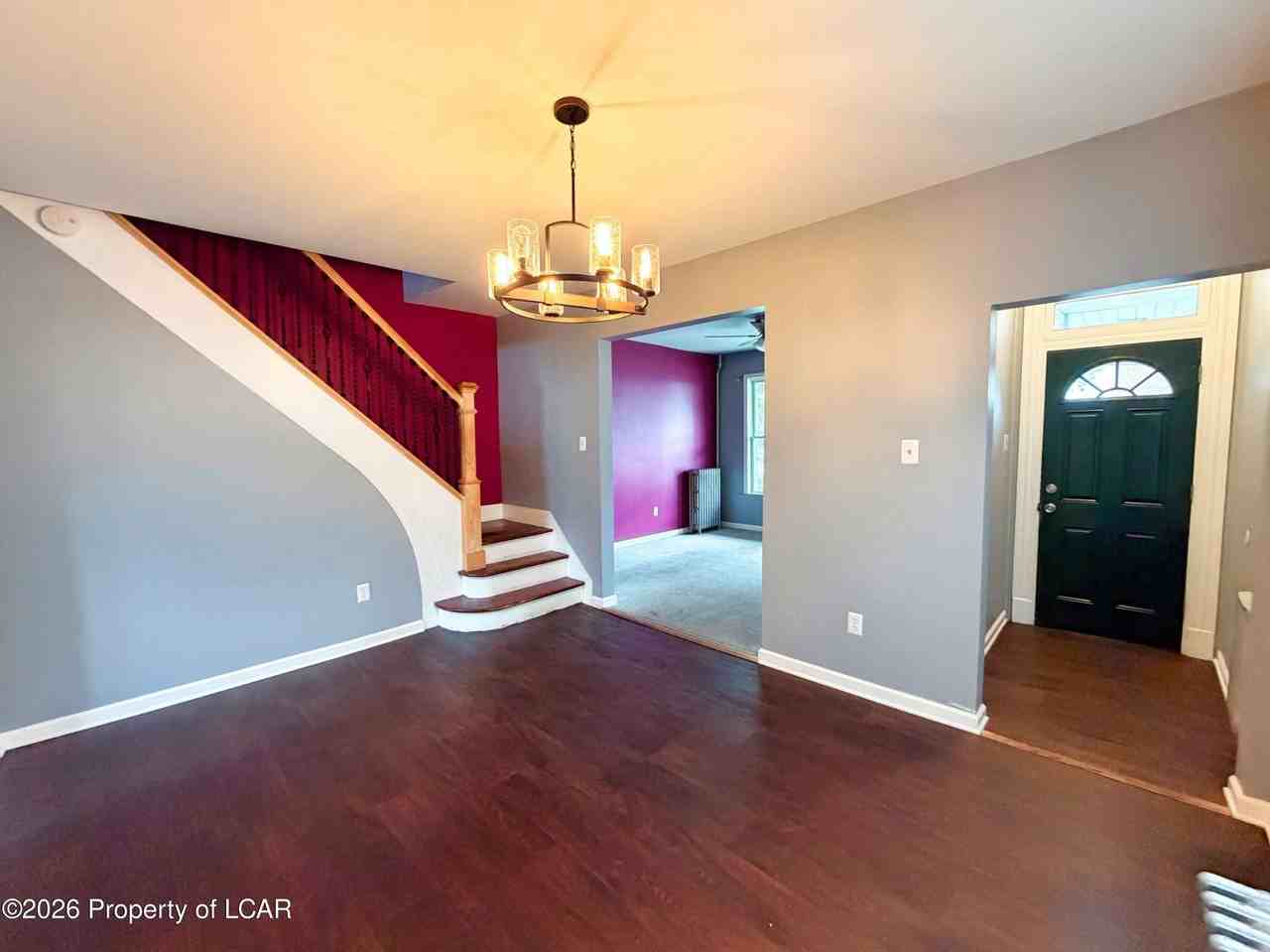 645 Prescott Ave - Photo 5 of 16
