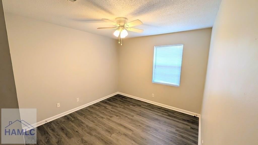 631 Fleming Rd - Photo 6 of 8