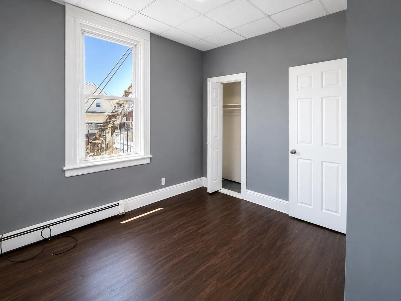 137 76th St #2 - Photo 5 of 7