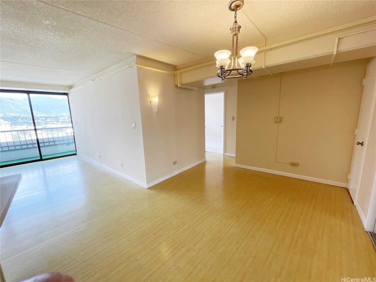 2333 Kapiolani Blvd #2207