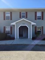 featured image of 1300 Hammock Ln #1
