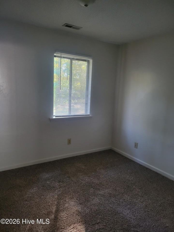 122 Easy St #122 - Photo 6 of 11